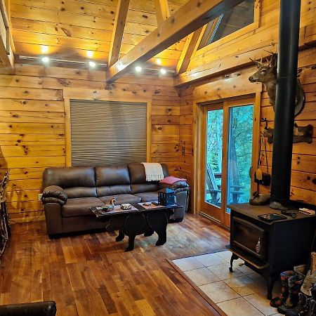 Volant Neshannock Creekside Log Cabin מראה חיצוני תמונה