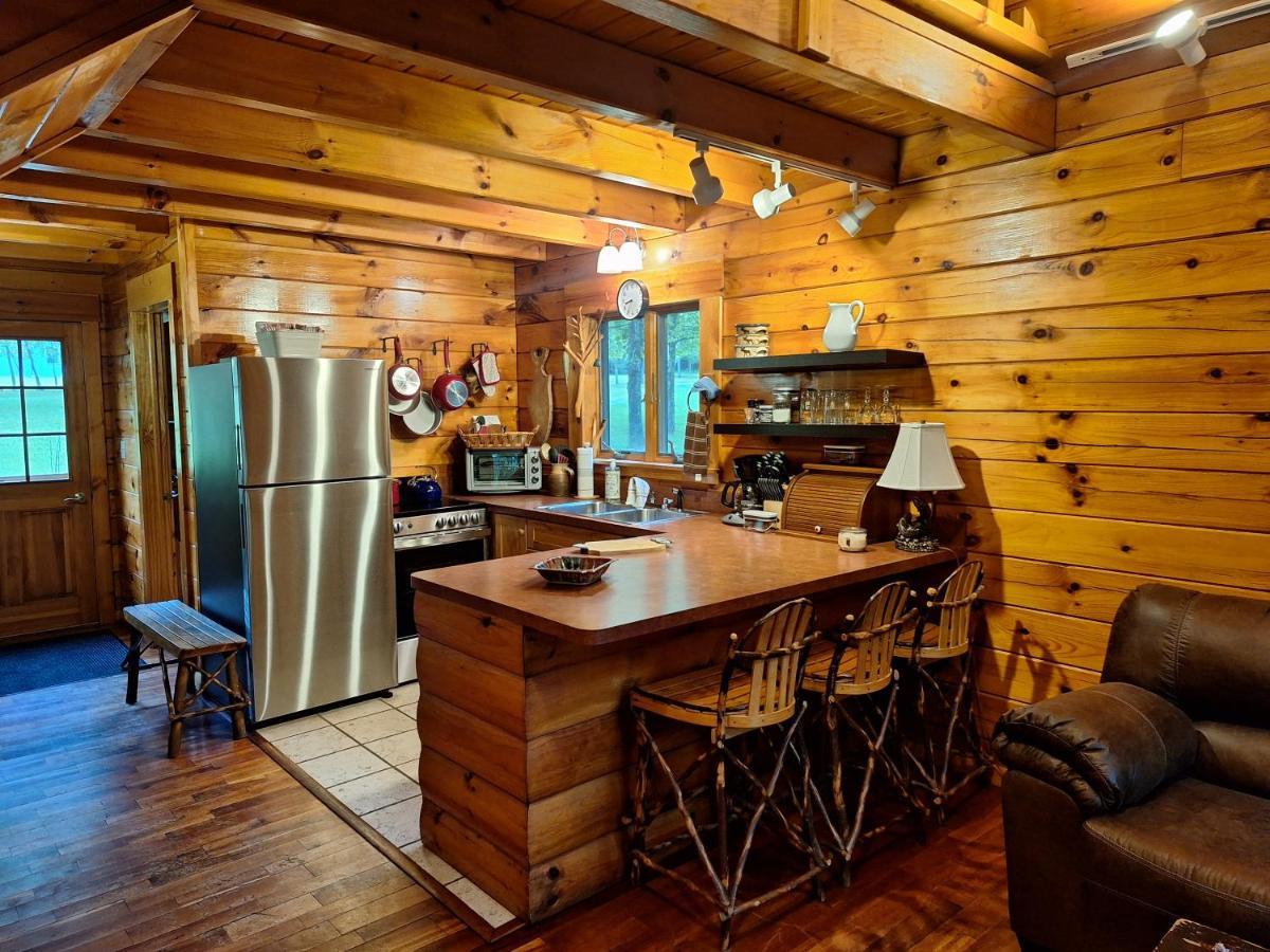 Volant Neshannock Creekside Log Cabin מראה חיצוני תמונה